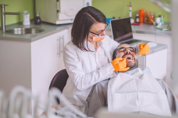 Best Emergency Dental Extractions in Lanse, MI